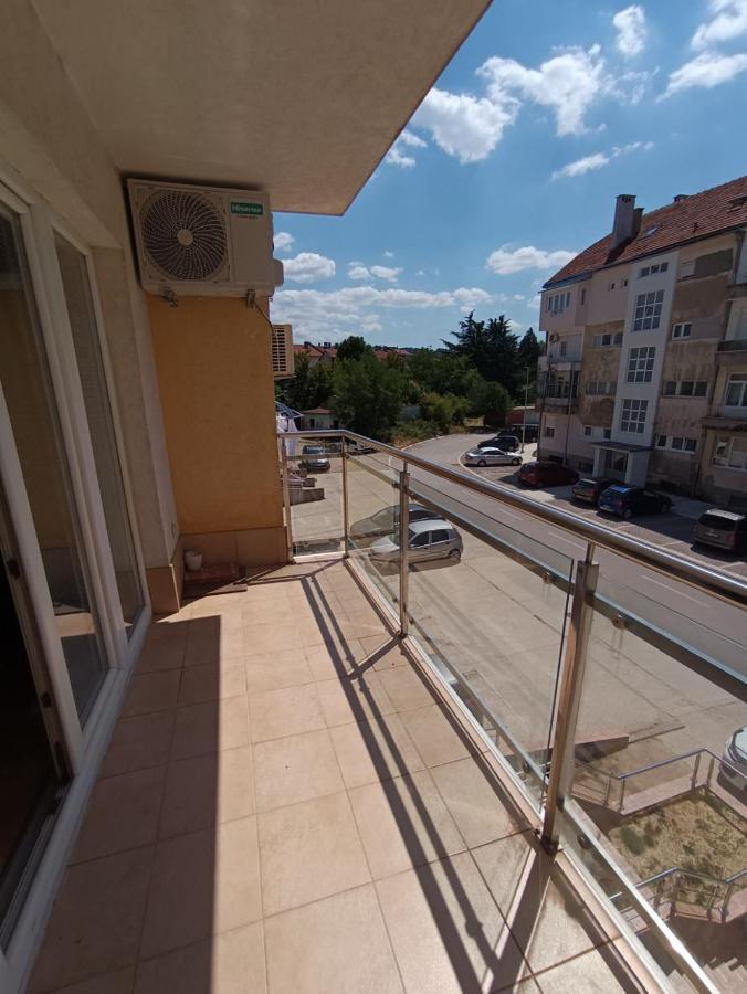 Apartman Nk Apartment Nikšić Exterior foto